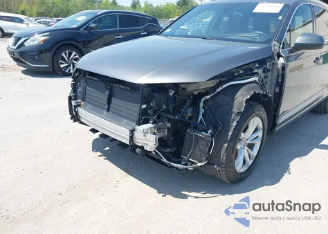 2018 Audi Q7 3.0T Premium z USA, uszkodzony, nr VIN WA1LAAF70JD033878